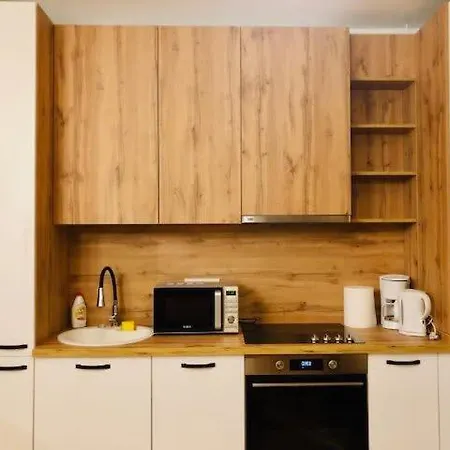 Joy V13 Apartment *